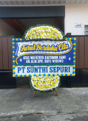 Papan Bunga Duka di Madurejo