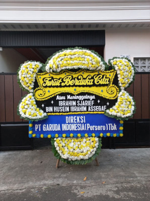 Papan Bunga Duka di Madurejo
